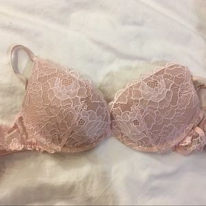 Victoria's Secret Miracle Bra Push up 34B